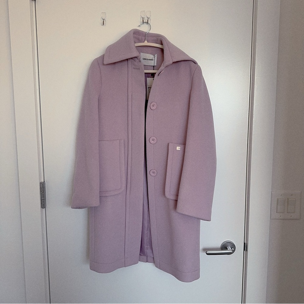Low classic wool coat